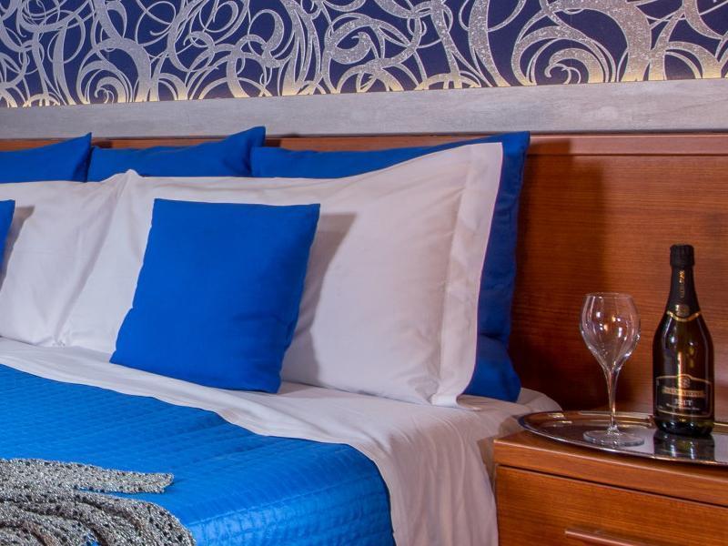 In Vale&hillary Colosseo Bed & Breakfast 2*