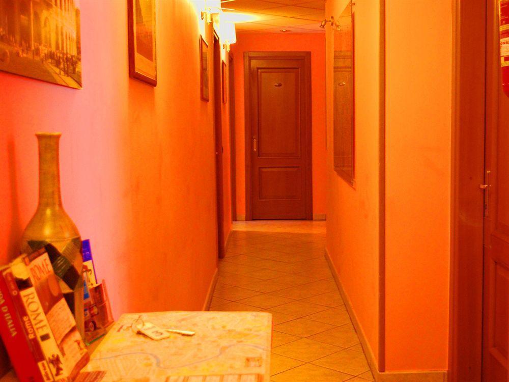 In Vale&hillary Colosseo Bed & Breakfast Roma