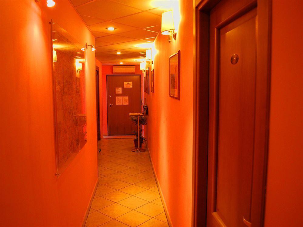In Vale&hillary Colosseo Bed & Breakfast 2*