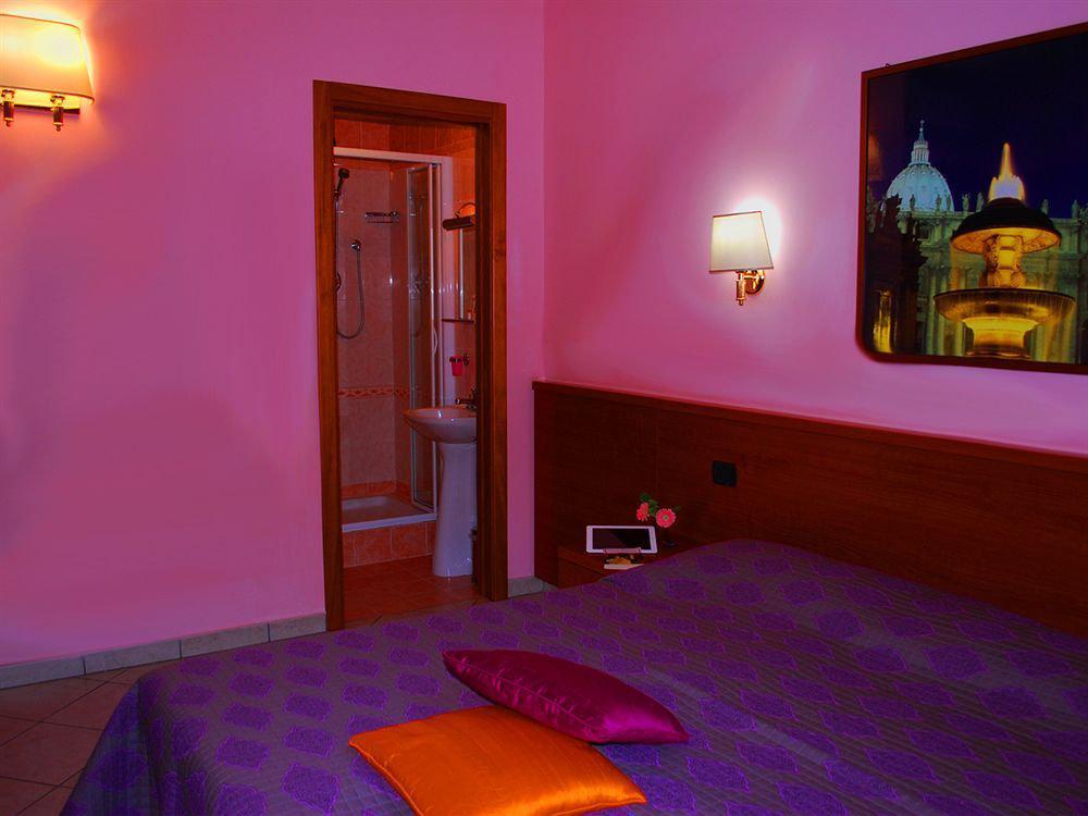Bed & Breakfast In Vale&hillary Colosseo