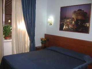 Bed & Breakfast In Vale&hillary Colosseo 2*